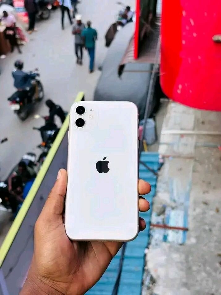 iPhone 12 Blanc 64Go Débloqué