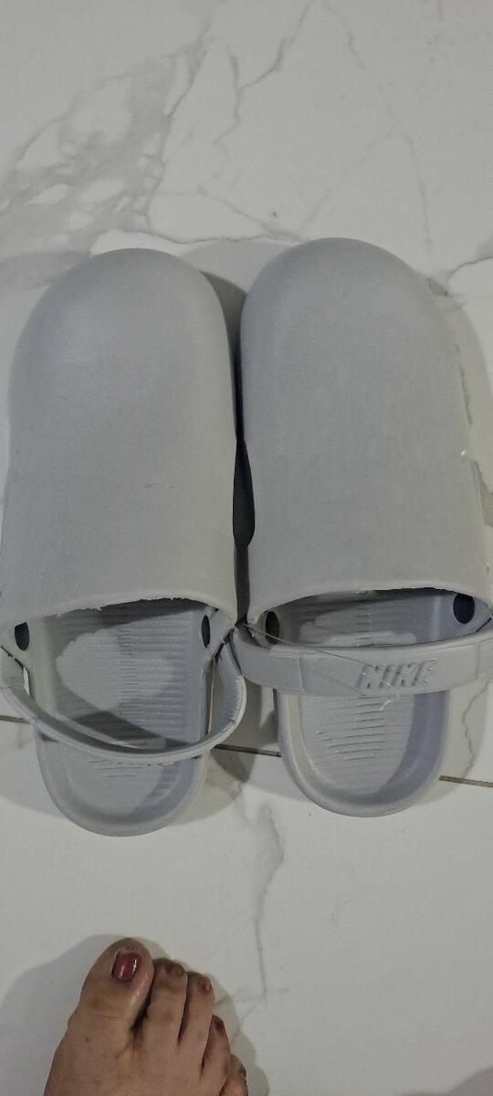 Sandales et sabots confortables