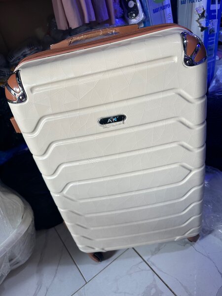 Grand valise de voyage