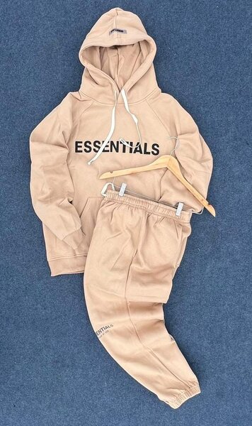 Ensemble de survêtement beige