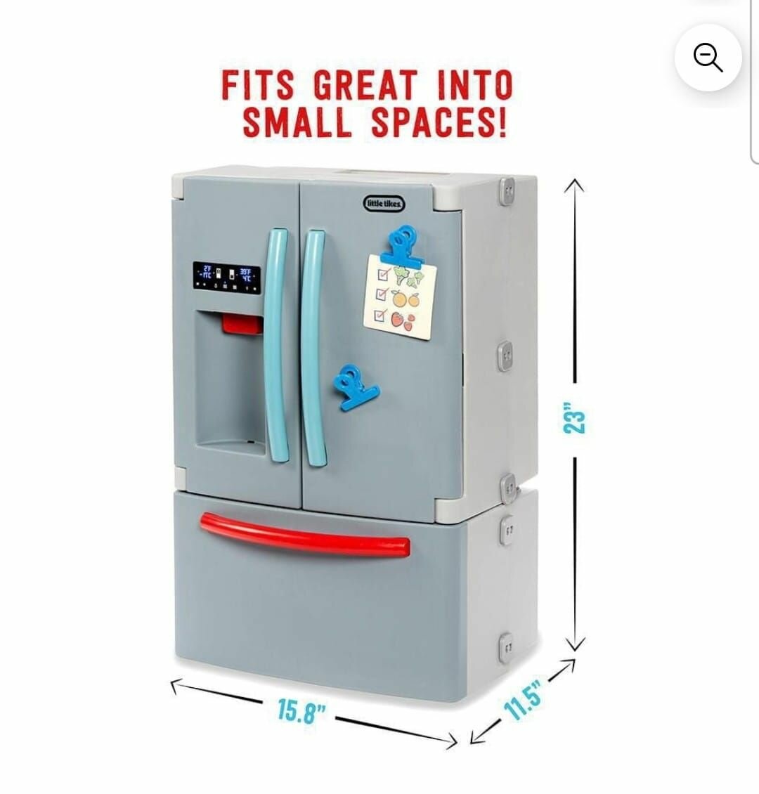 Réfrigérateur jouet compact