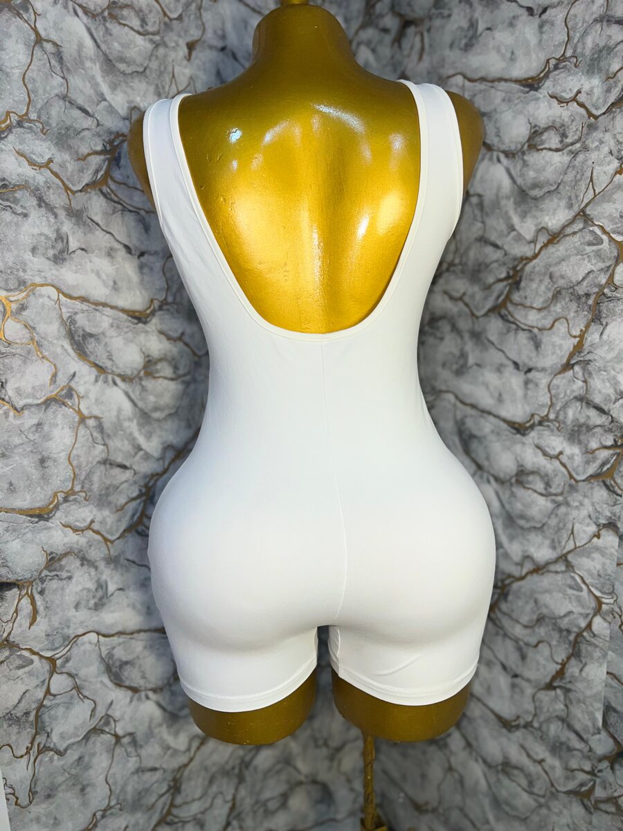 Combinaison moulante femme