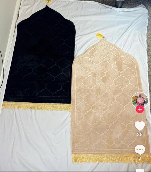 Tapis de prière luxueux