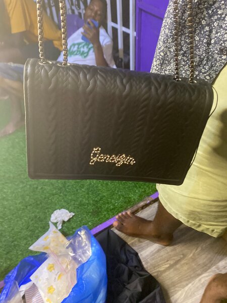 Sac à main élégant noir