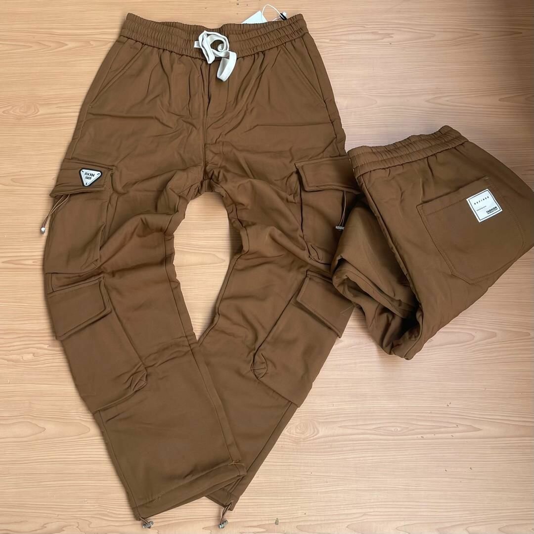 Side pocket trousers