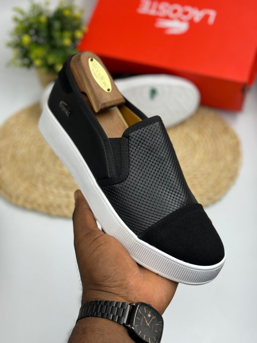 LACOSTE BLACK AND WHITE