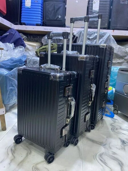 Valises trolley robustes