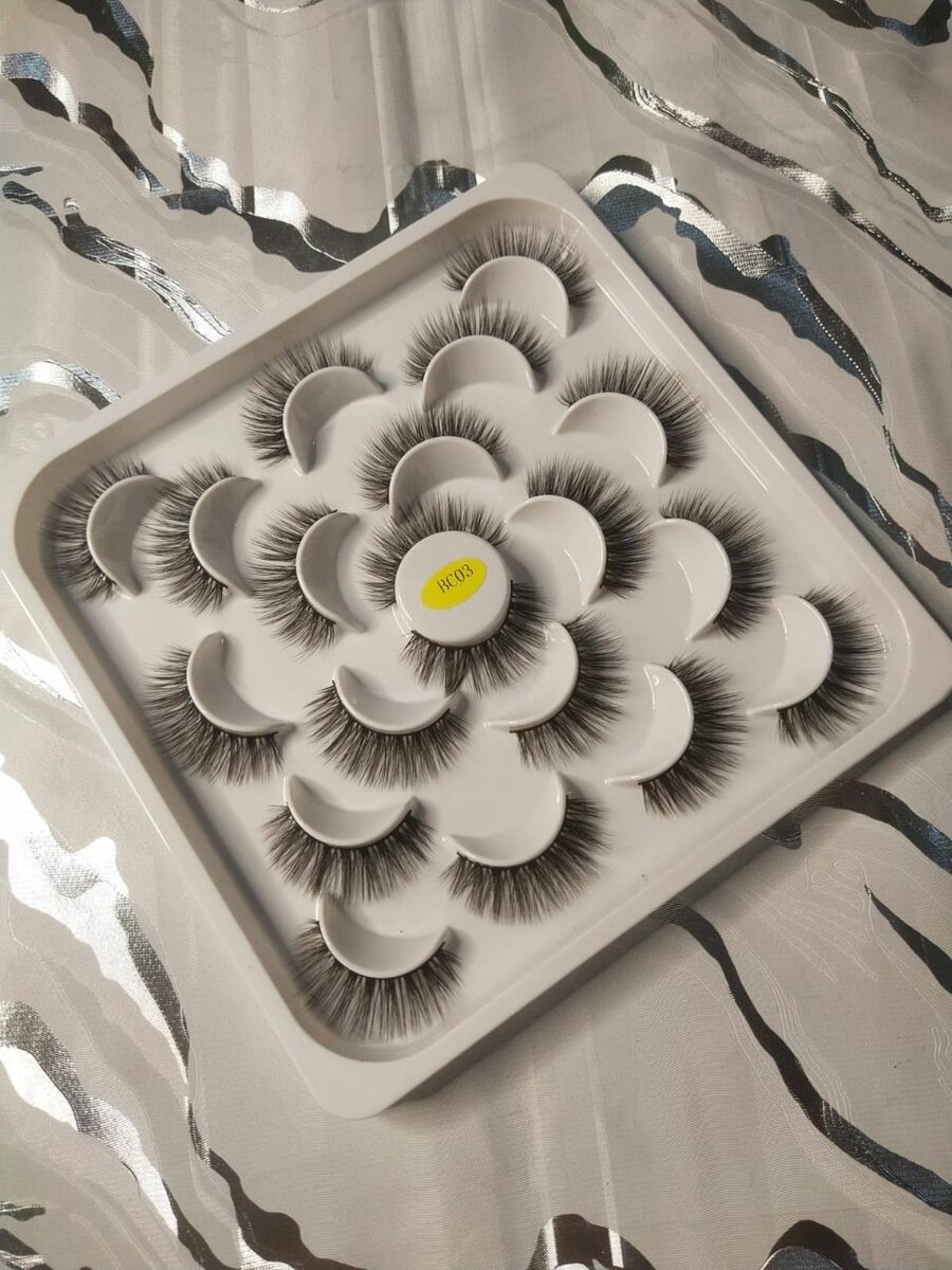 5D beautiful eyelashes with hairs easy to apply