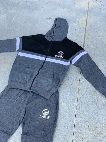 Hustle and motivate trucksutes k250