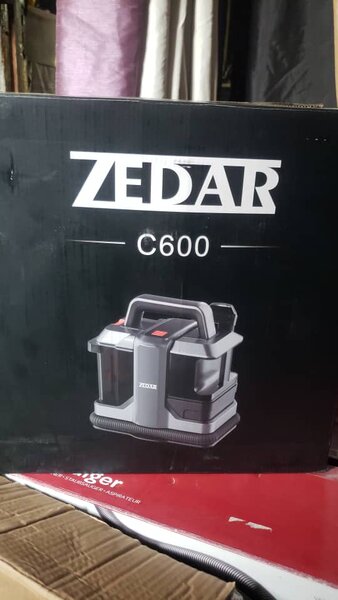ZEDAR C600 VACUUM CLEANER