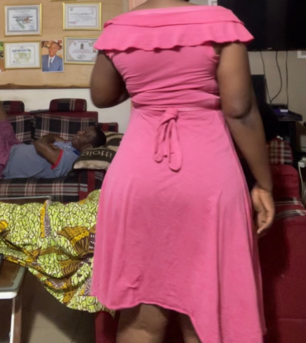 Robe rose élégante pour femmes