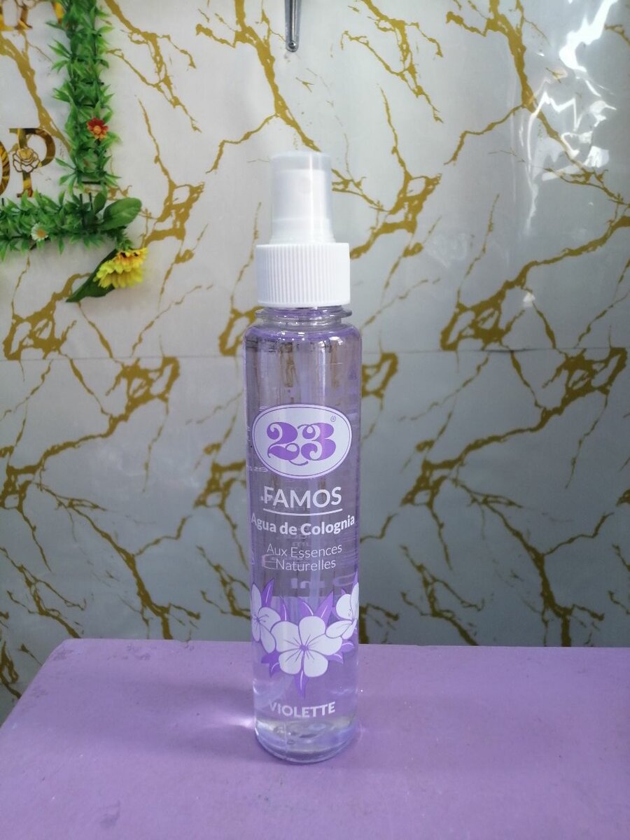 Eau de Cologne Famos