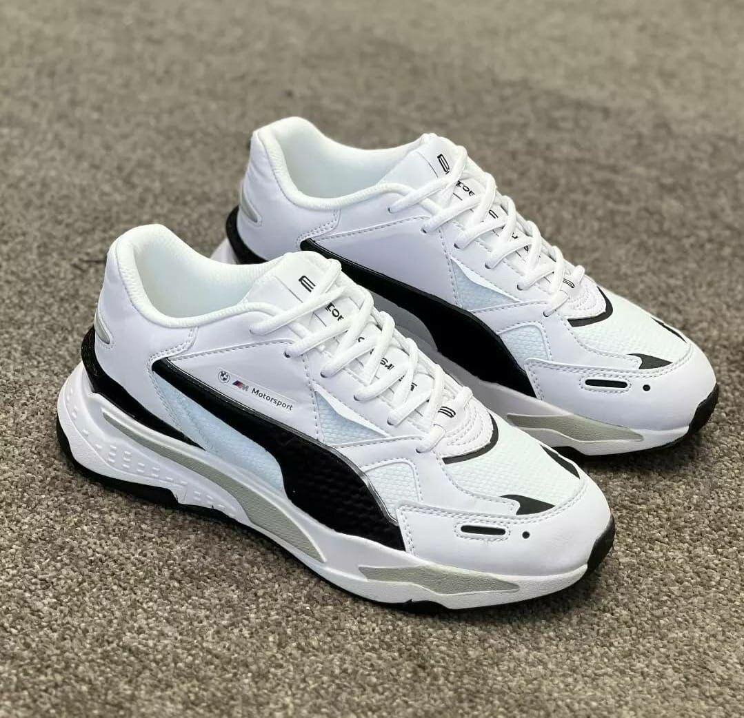 Baskets blanches sport homme