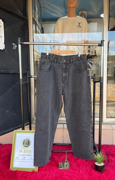 Jean noir décontracté unisexe