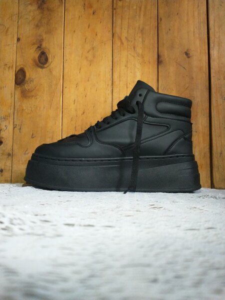 Chaussures montantes en cuir noir pour hommes