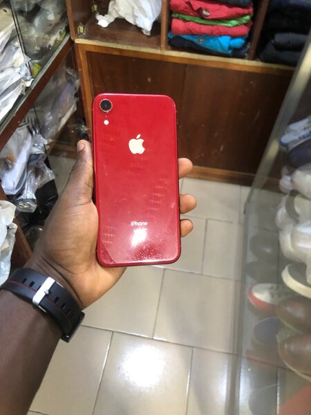 iPhone XR