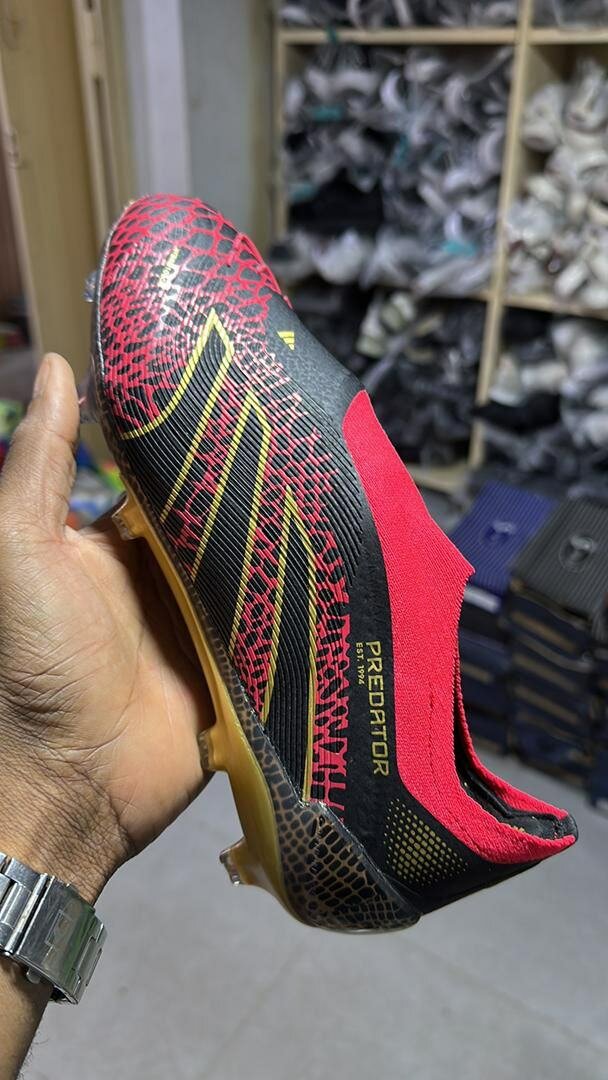 Chaussures de Football Predator