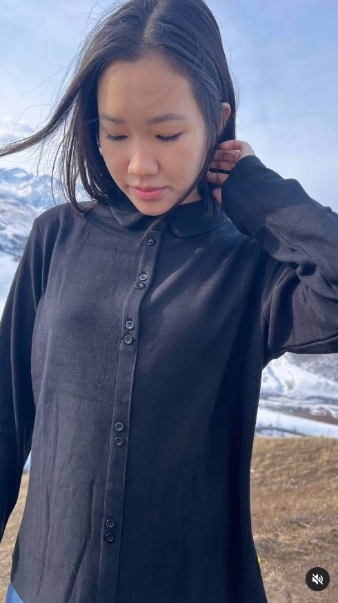 Базовая кофточка 😍