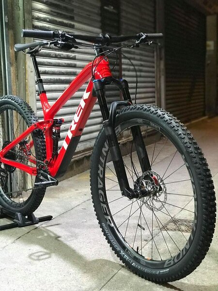 VTT Rouge Haute Performance