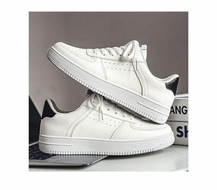 Baskets blanches homme stylées