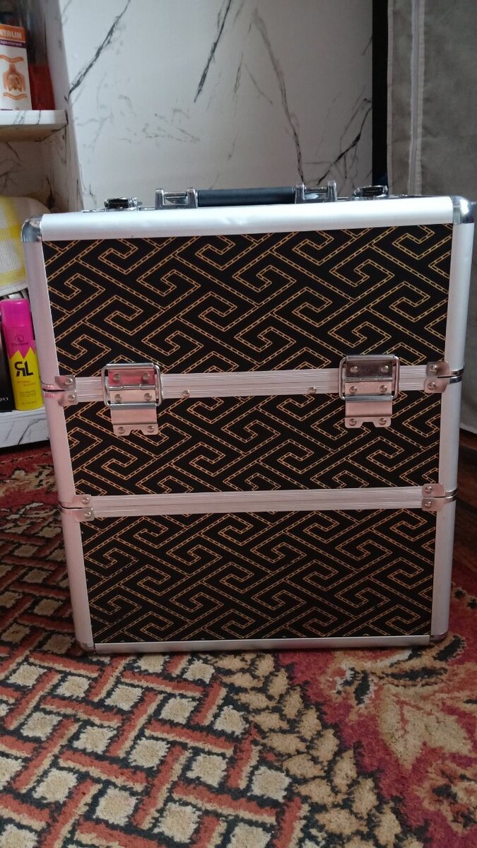 Make up bag(double decker)