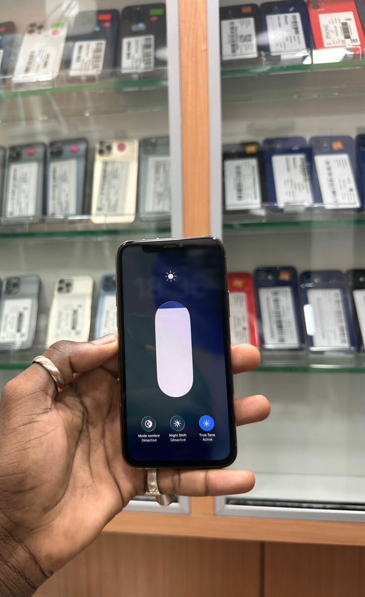 iPhone 11 Pro sans id