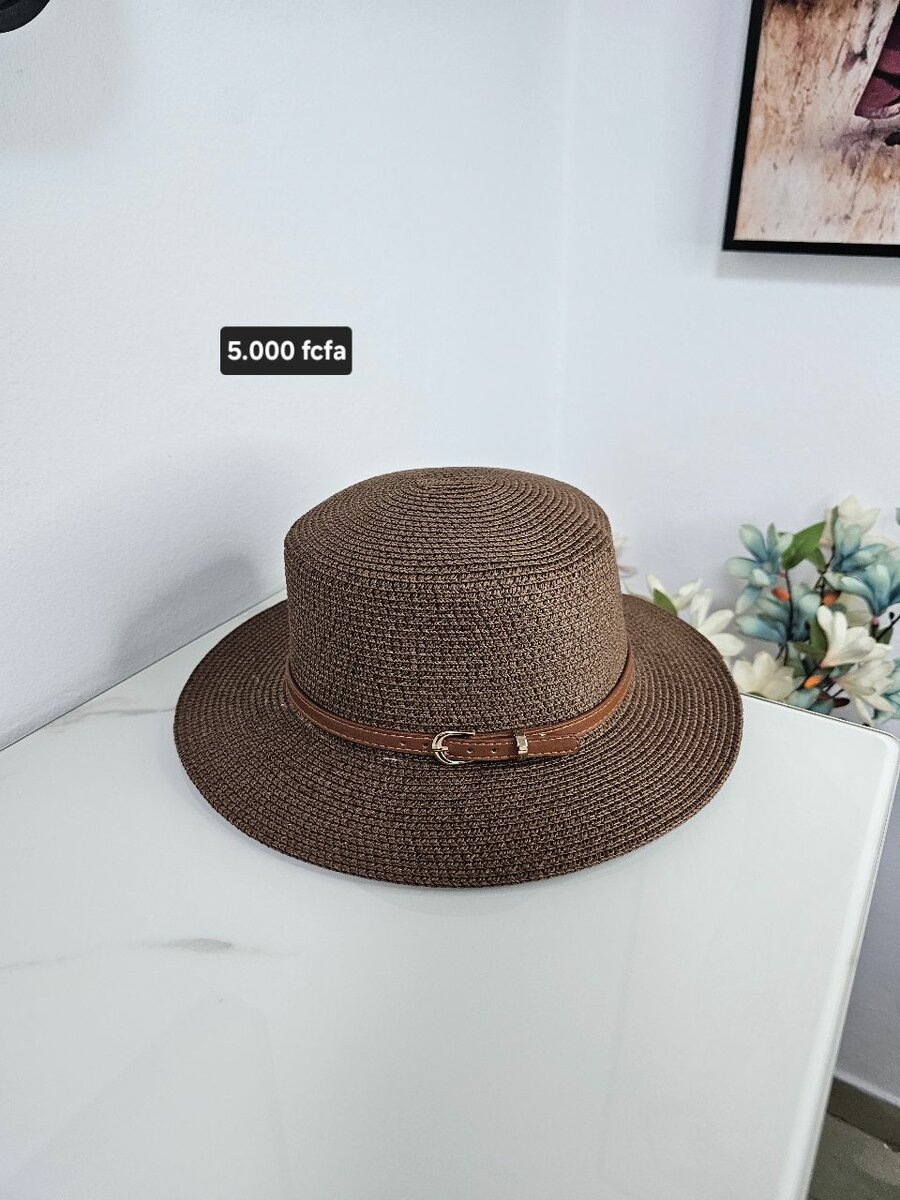 Chapeau d'été en paille