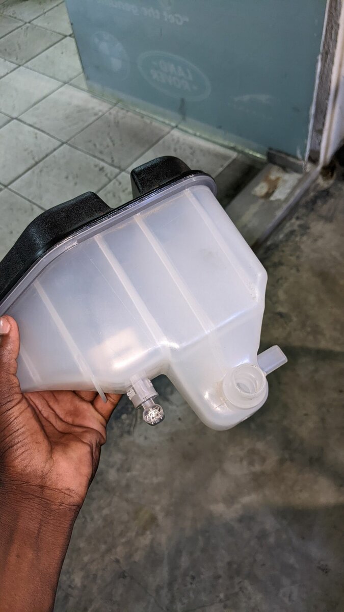 Expansion Tank Jaguar XF 2015,  Jaguar XJL & Jaguar XJ