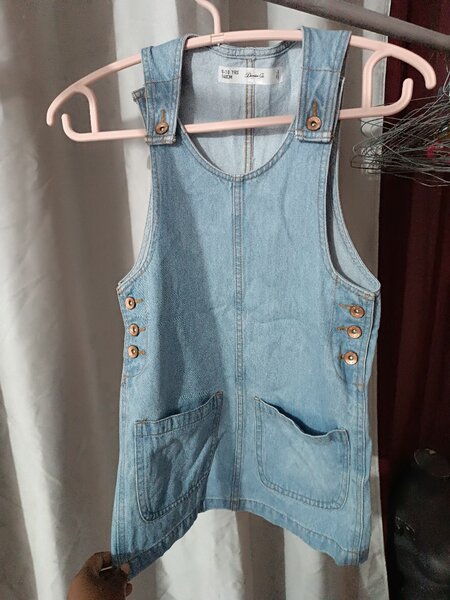 Salopettes et Short en Denim