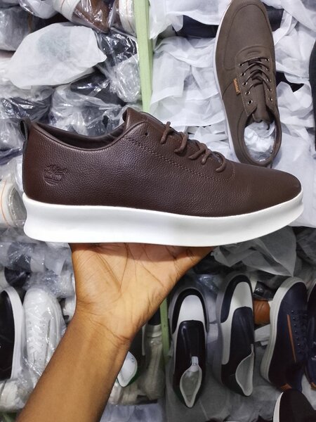 Sneakers élégants en cuir