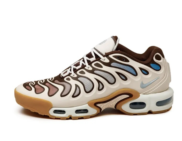Nike Air Max Plus Drift “Phantom Cacao”