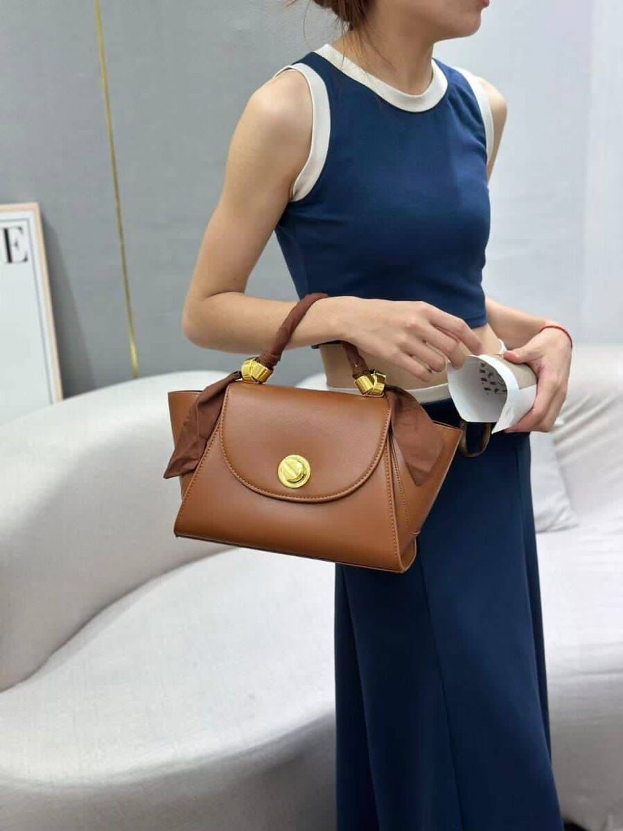 Sac à main élégant femme
