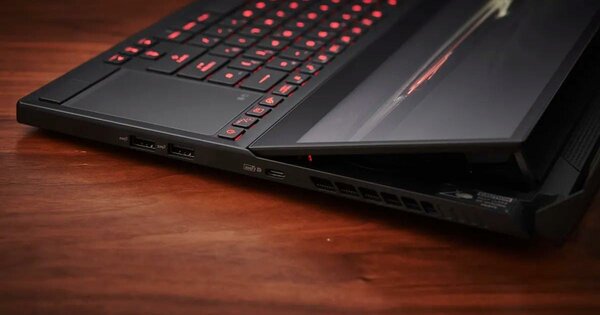 ASUS Zéphyrus Duo 15 SE-GX551QS  2022!