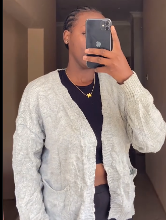 Short knitted cardigan with buttons in grey size:M