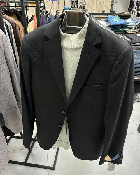 Пиджаки 4 и 6 ростовки в наличии