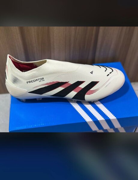 Adidas predator
