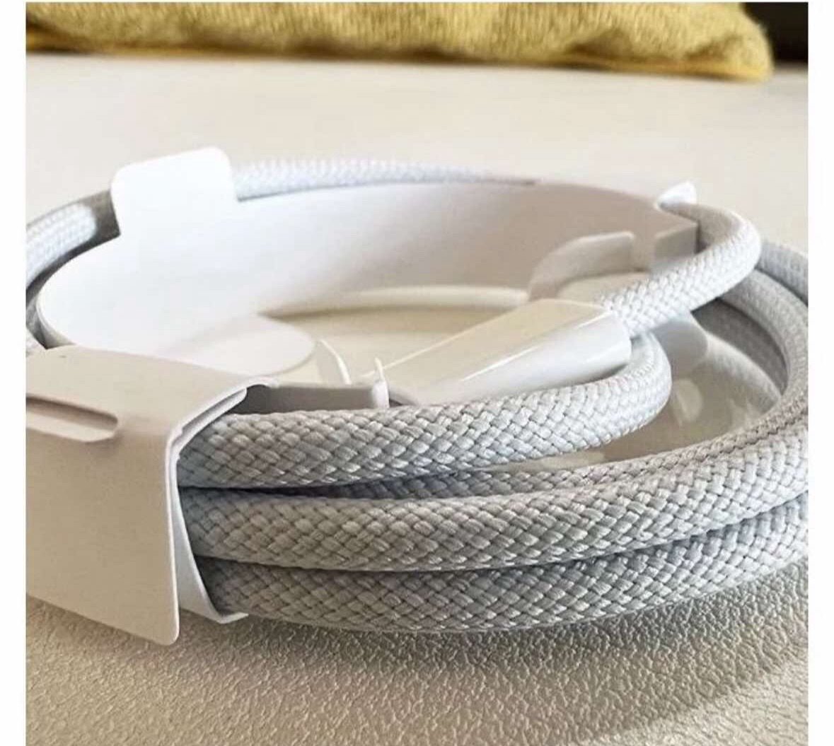 Chargeur iPhone 15 et 16 original charge rapide