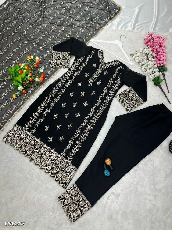 Organza 3 Peace Suit