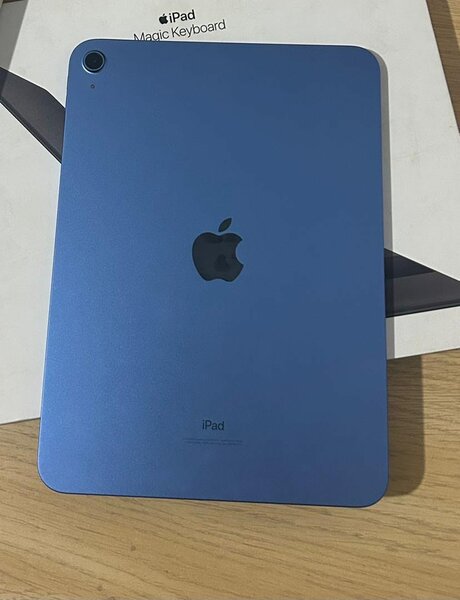 iPad Air 10th generation