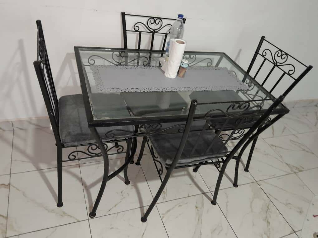 Ensemble de Table et Chaises Métal