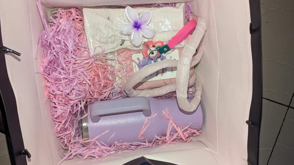 Coffret Cadeau Féminin Élégant