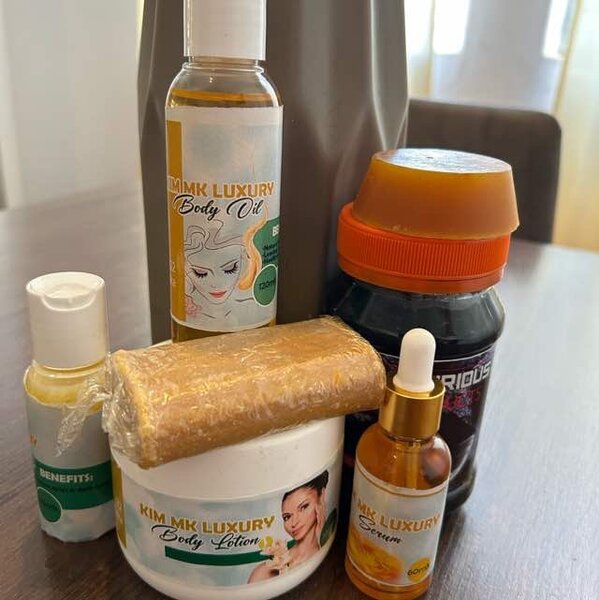 Body lightening cream and black charcoal scrub