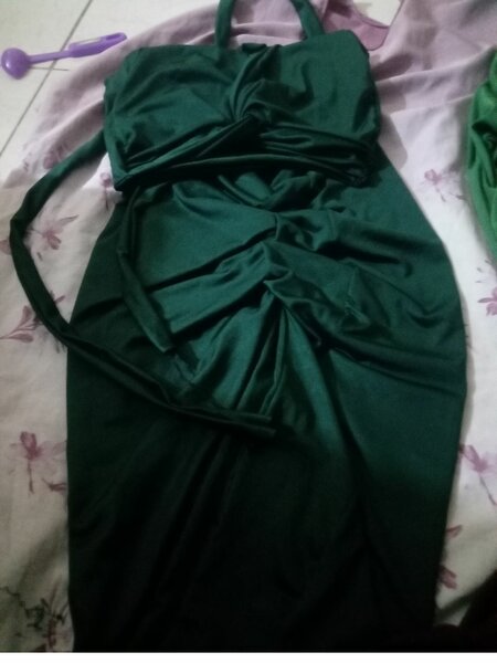 Robe élégante satinée femme