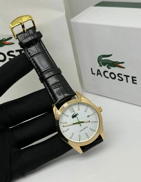 Montre élégante Lacoste