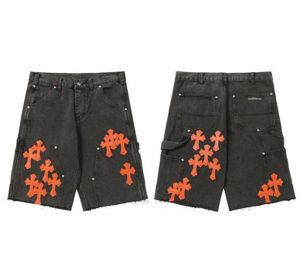 Shorts en denim noir imprimé