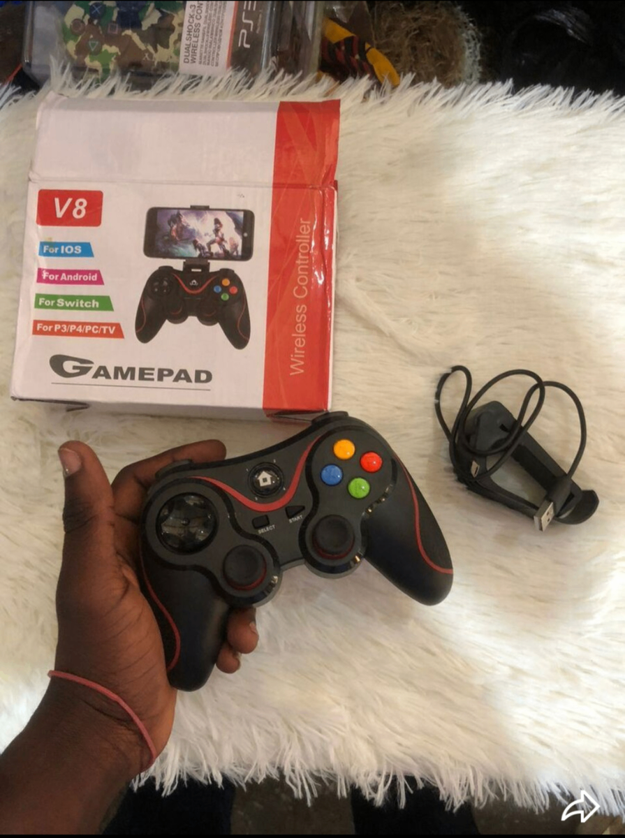 Manette Sans Fil V8 Universelle