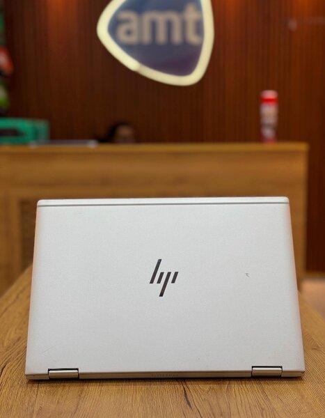 Hp eiite book x360 1030G3