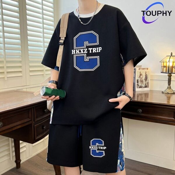 Ensemble Tshirt et Short.