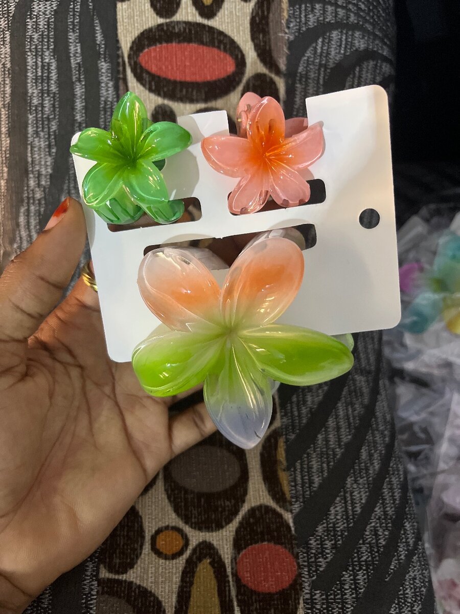 Pince à cheveux fleur multicolore