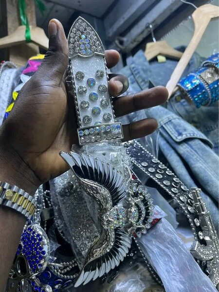 Ceinture en strass étincelante